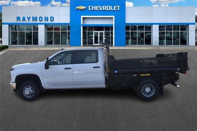 2025 Chevrolet Silverado 3500HD Work TruckImage 6
