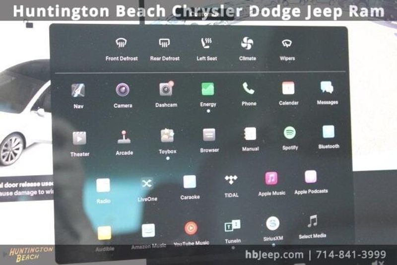 2018 Tesla Model 3 Long RangeImage 19