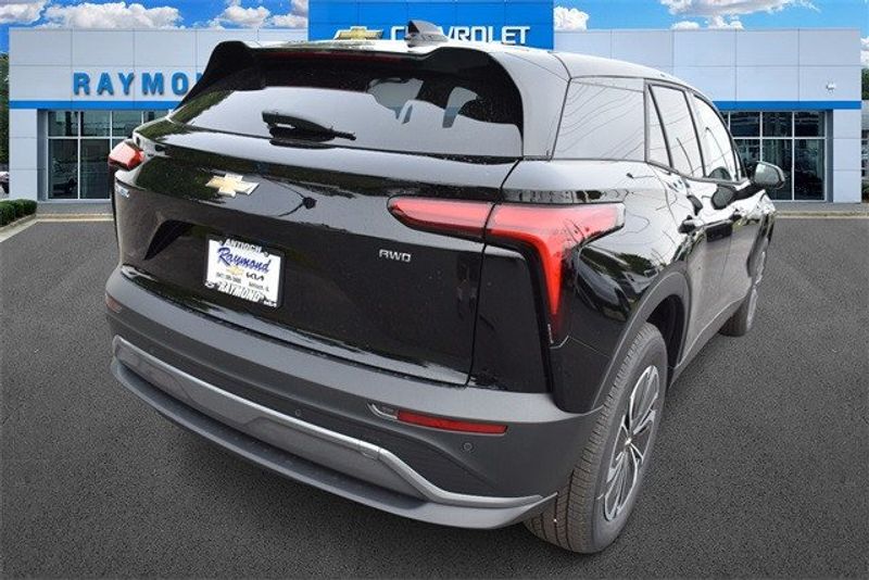 2024 Chevrolet Blazer EV LTImage 3