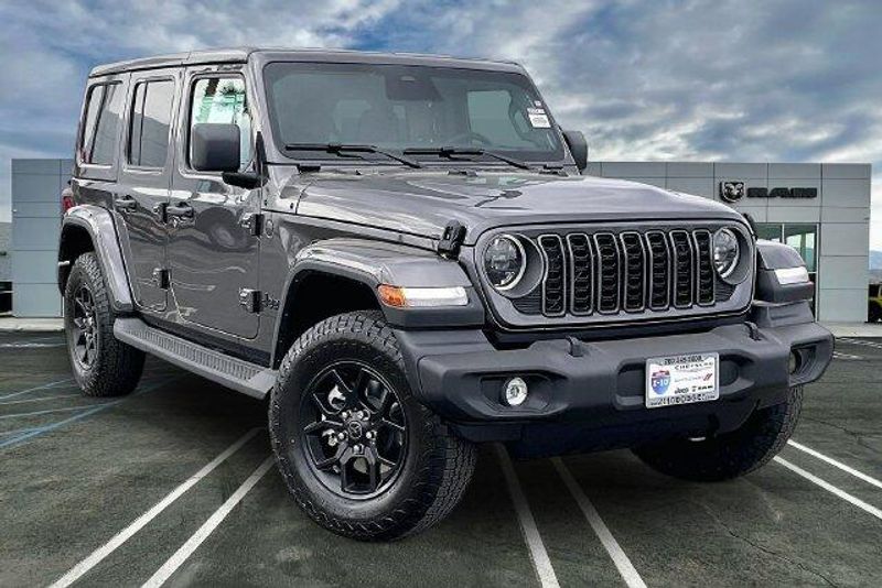 New 2026 Jeep Wrangler Unlimited 4-door SportImage 14