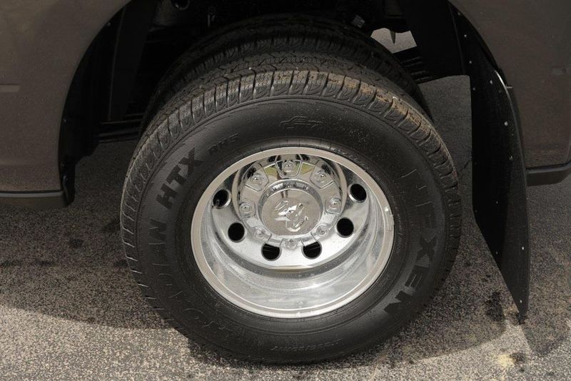 2025 RAM 3500 Laramie Crew Cab 4x4 8