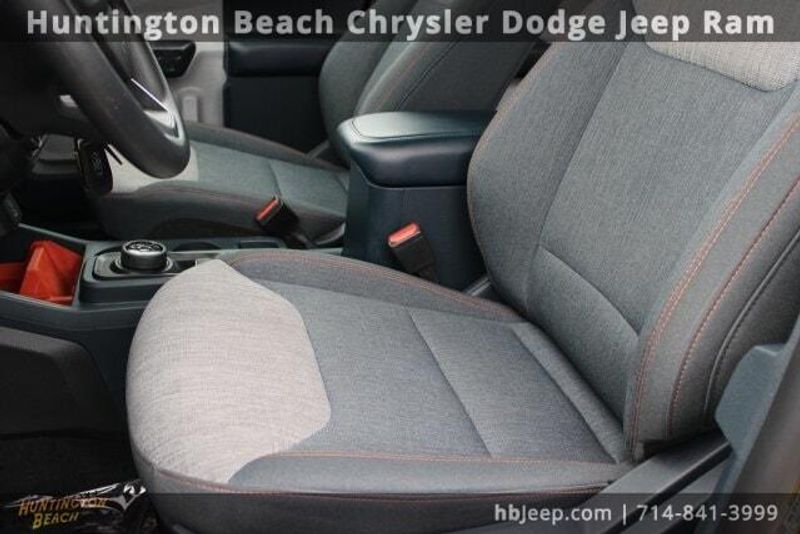 2023 Ford Maverick XLTImage 37