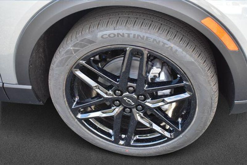 New 2026 Chevrolet Equinox EV LTImage 12