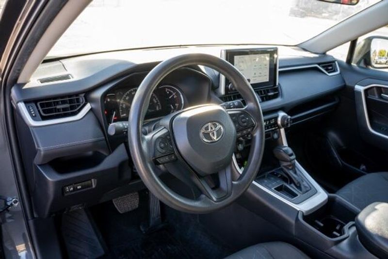 Used 2024 Toyota RAV4 XLEImage 10