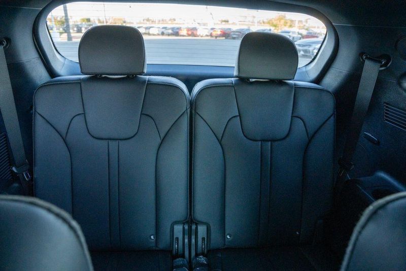 New 2026 Kia Sorento Hybrid X-Line SX PrestigeImage 15