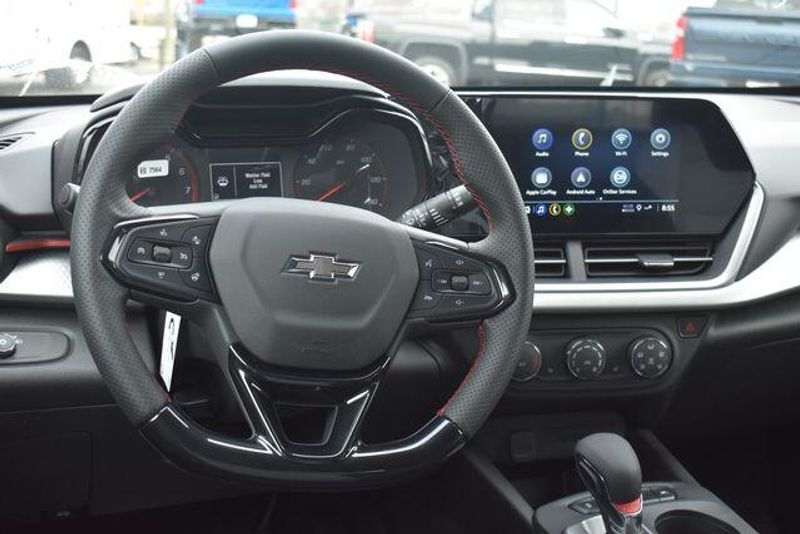 New 2026 Chevrolet Trax 1RSImage 19