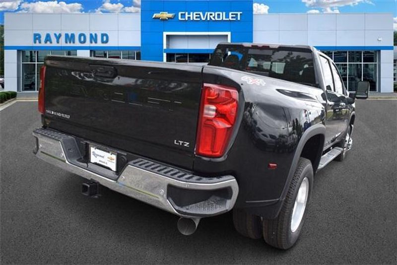 New 2025 Chevrolet Silverado 3500HD LTZImage 3