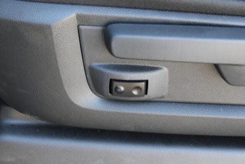2024 RAM 2500 Tradesman Regular Cab Harbor BodyImage 31