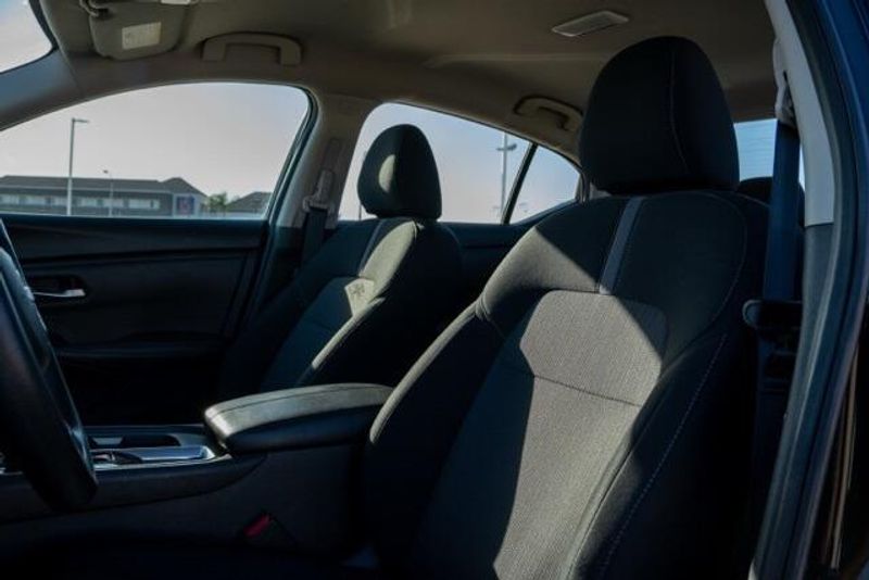 Used 2024 Nissan Sentra SVImage 12