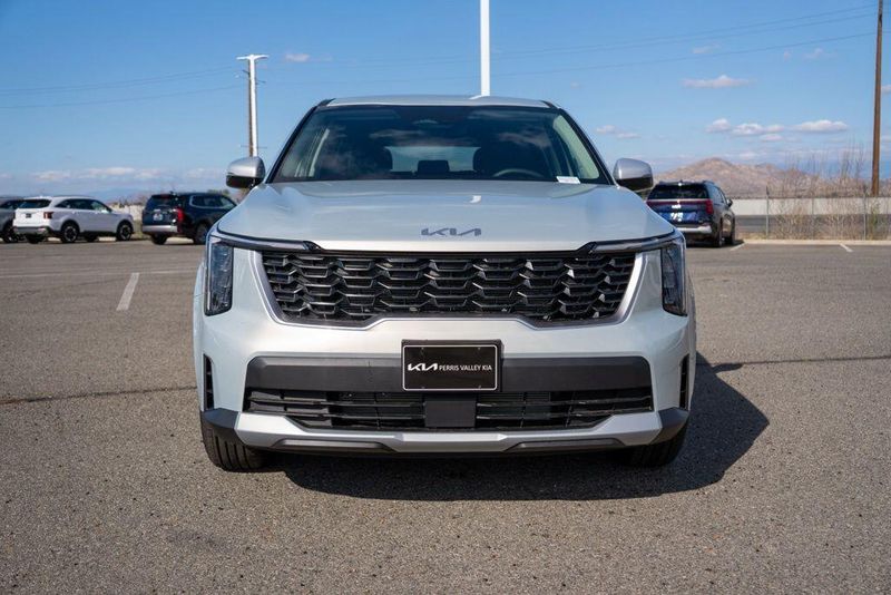 New 2026 Kia Sorento LXImage 2