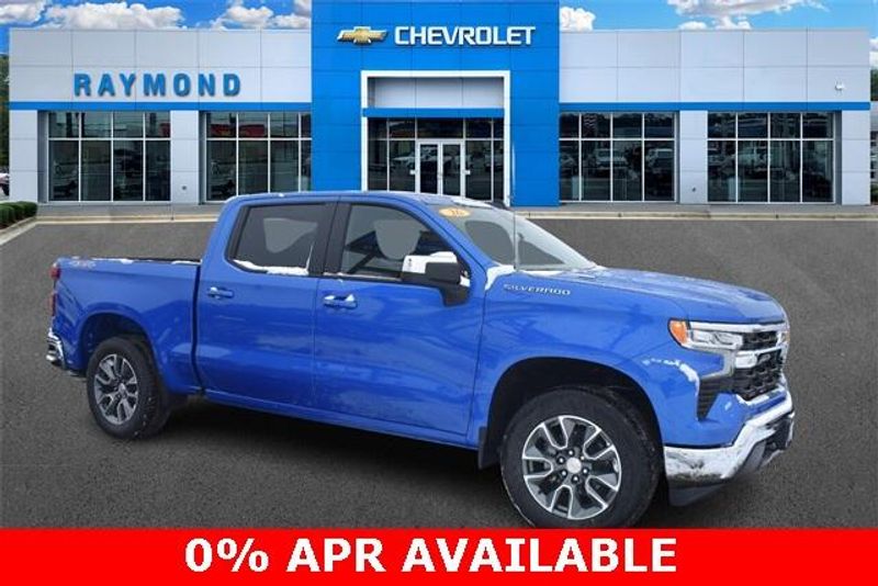 New 2026 Chevrolet Silverado 1500 LTImage 1