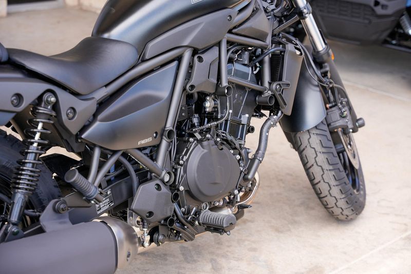 NEW 2026 KAWASAKI ELIMINATOR ABS Image 9