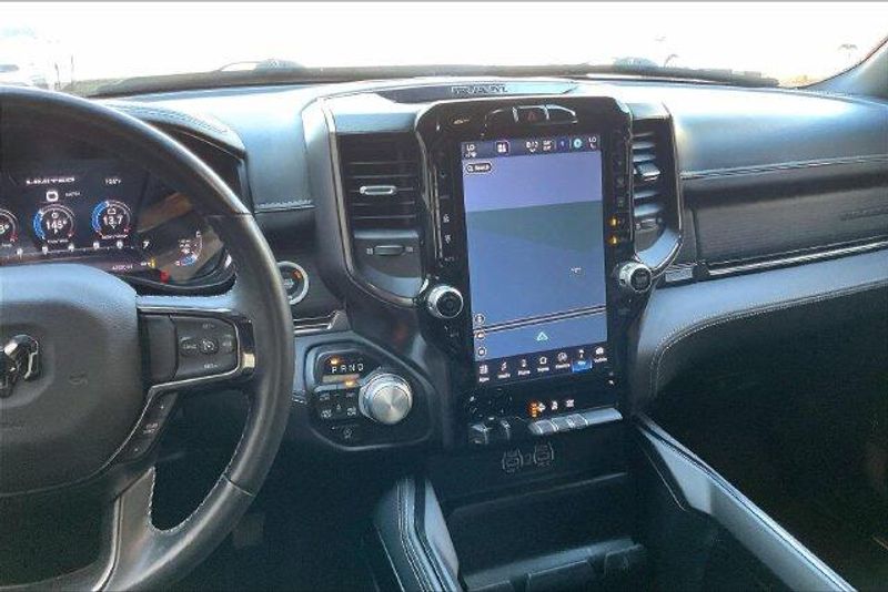 Used 2024 RAM 1500 LimitedImage 5
