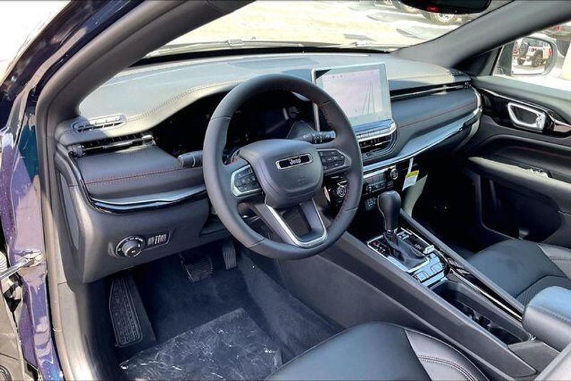 New 2026 Jeep Compass Trailhawk 4x4Image 6