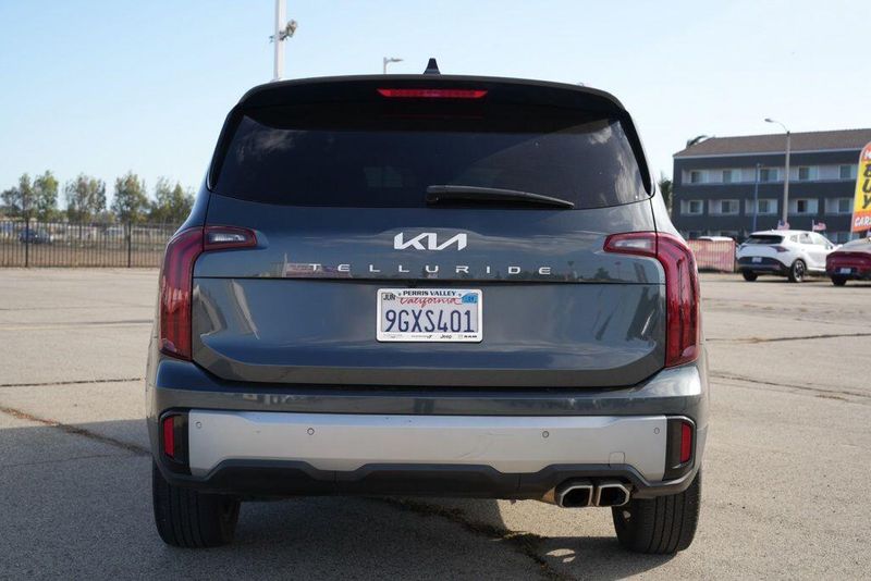 Used 2024 Kia Telluride LXImage 6