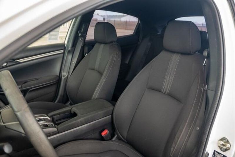 Used 2017 Honda Civic LXImage 9