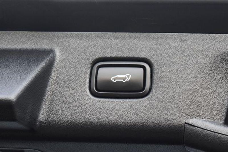 Used 2022 Hyundai Tucson SELImage 18