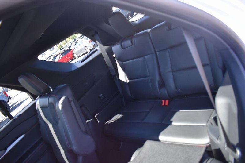 New 2025 Ford Explorer STImage 9