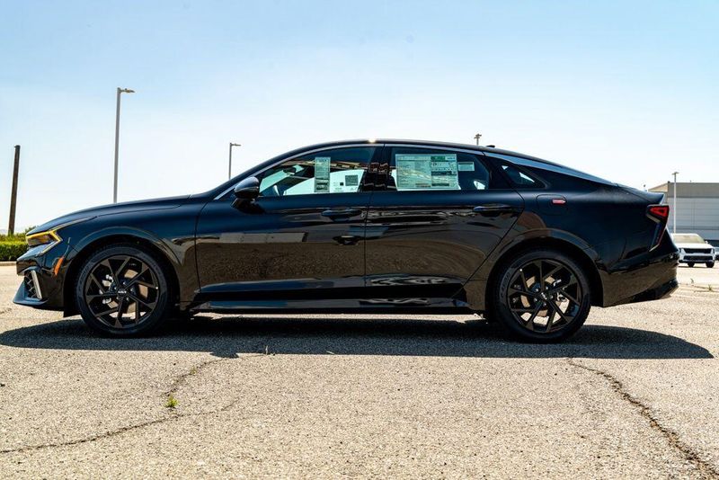 New 2026 Kia K5 GT-LineImage 4