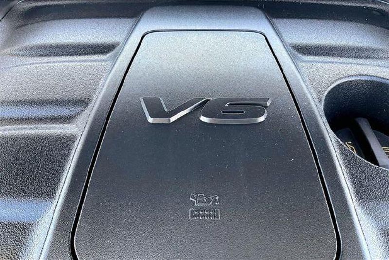 Used 2021 Jeep Grand Cherokee LimitedImage 31