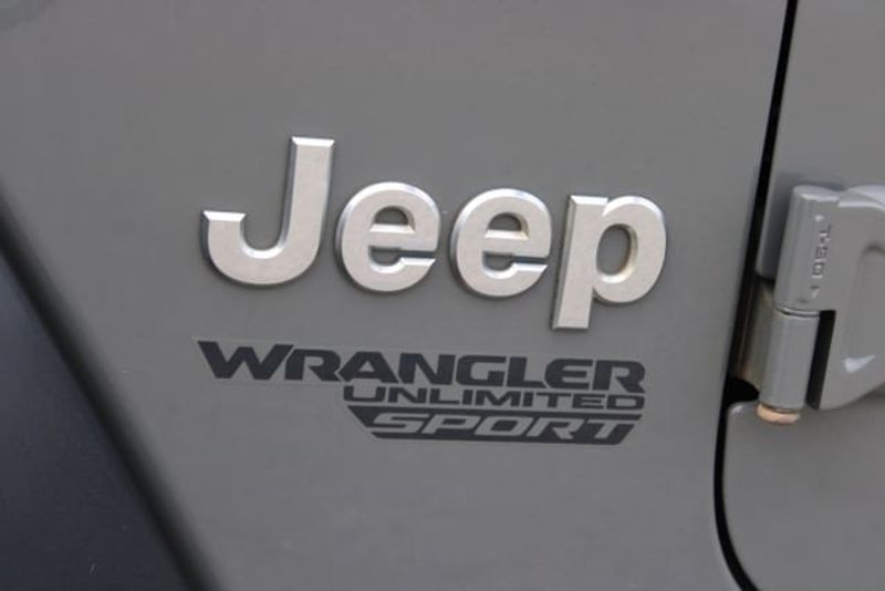 2020 Jeep Wrangler Sport SImage 7