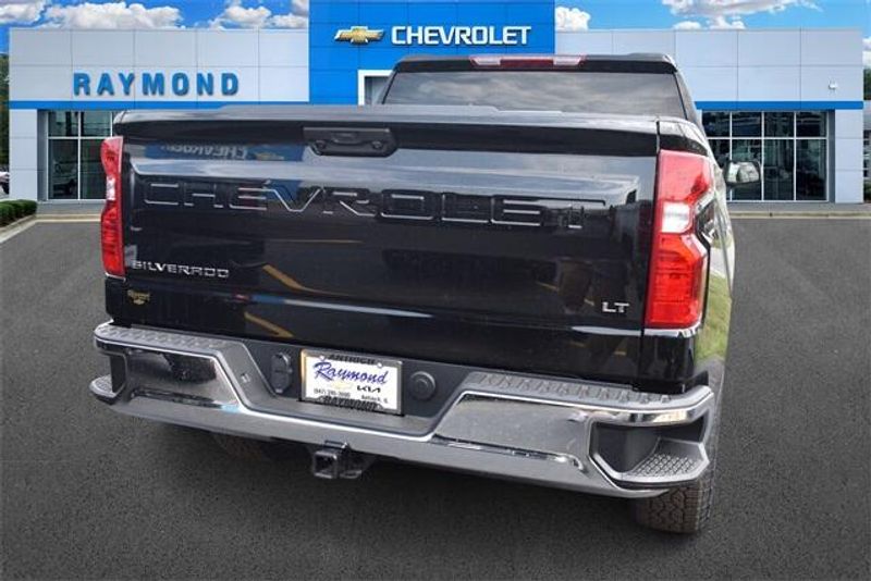 2025 Chevrolet Silverado 1500 LTImage 3