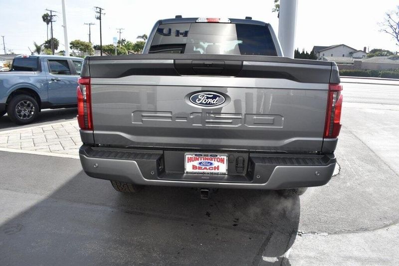 2025 Ford F-150 STXImage 6
