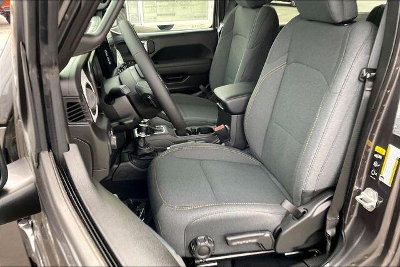 New 2026 Jeep Wrangler Unlimited 4-door SportImage 8
