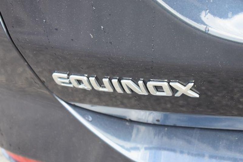 Used 2018 Chevrolet Equinox LTImage 17