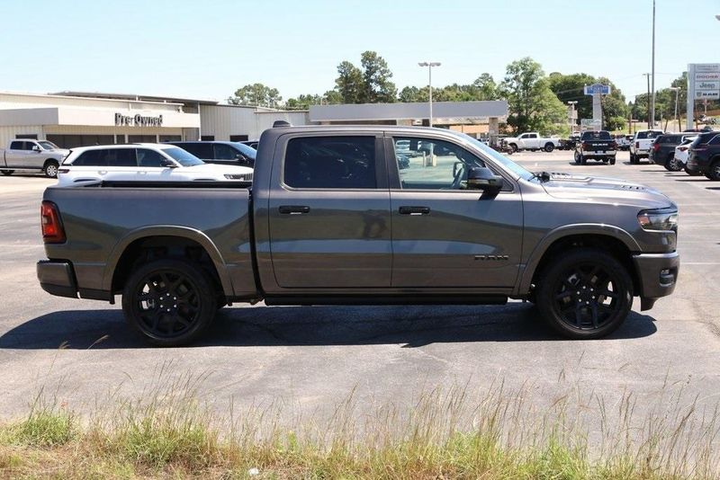 2025 RAM 1500 Laramie Crew Cab 4x4 5