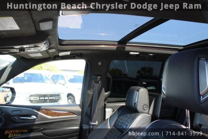 2021 Cadillac Escalade Sport PlatinumImage 34