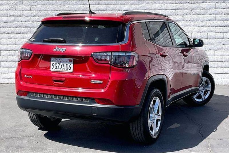 Used 2023 Jeep Compass LatitudeImage 13
