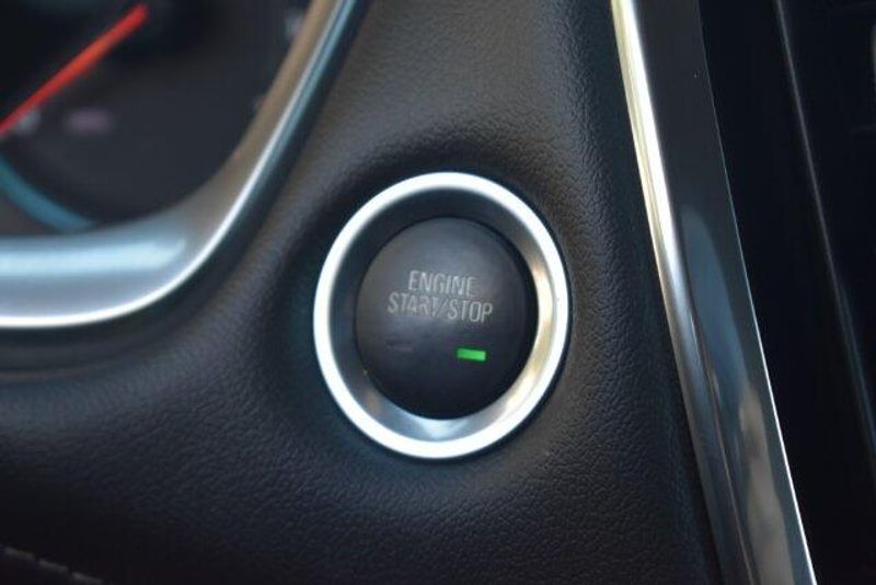 Used 2022 Chevrolet Traverse LT LeatherImage 31