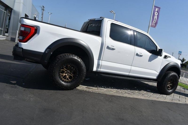 2023 Ford F-150 RaptorImage 2