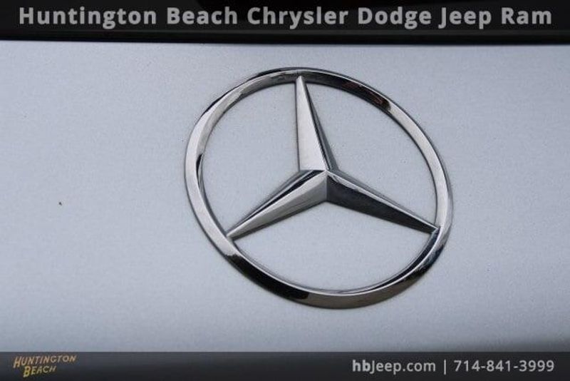 2022 Mercedes-Benz GLC 300Image 6