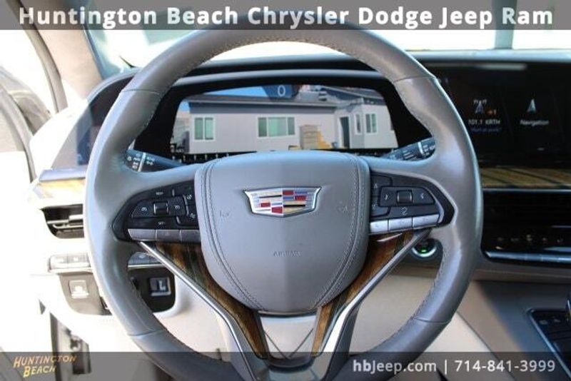2021 Cadillac Escalade ESV Sport PlatinumImage 22