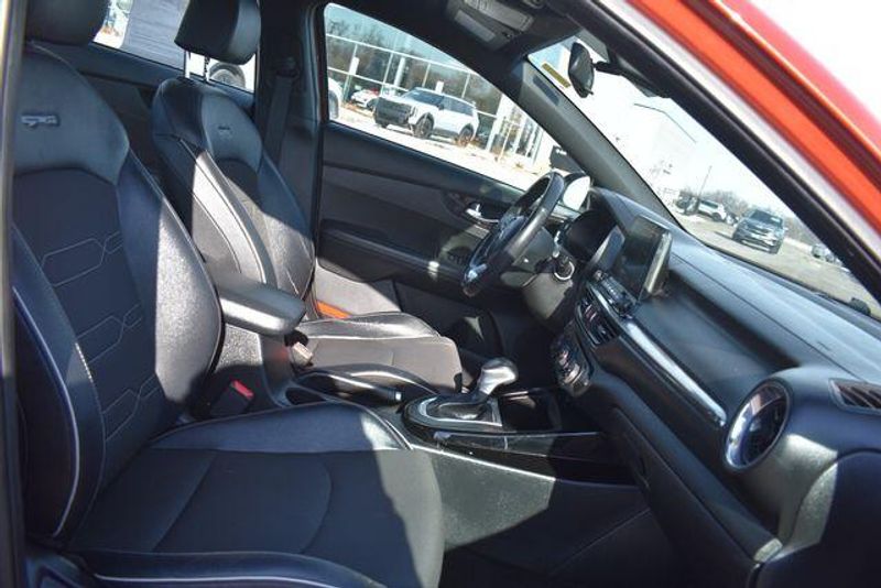 Used 2021 Kia Forte GT-LineImage 12