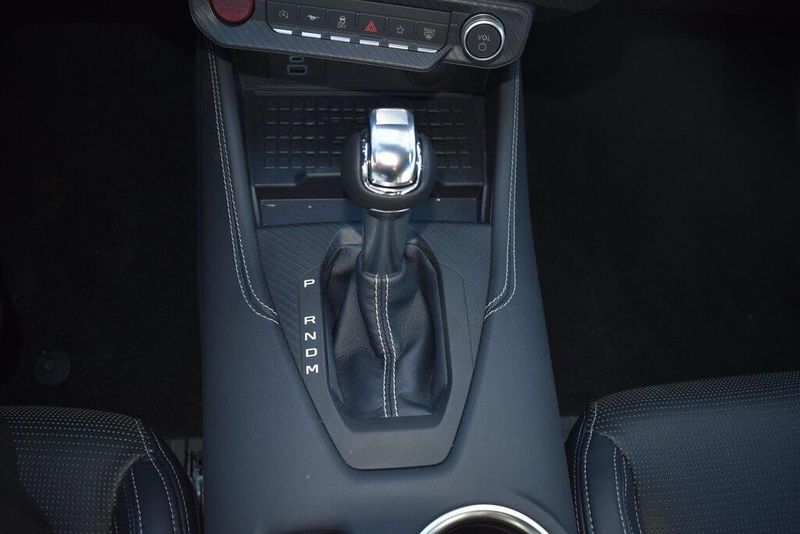 2024 Ford Mustang GT PremiumImage 17