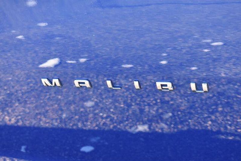 Used 2023 Chevrolet Malibu LTImage 12