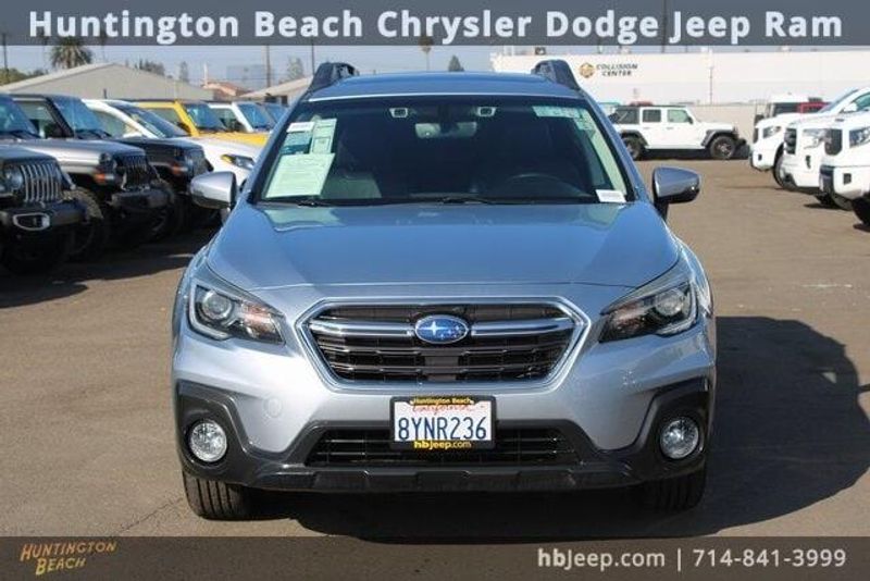 2018 Subaru Outback 2.5iImage 2