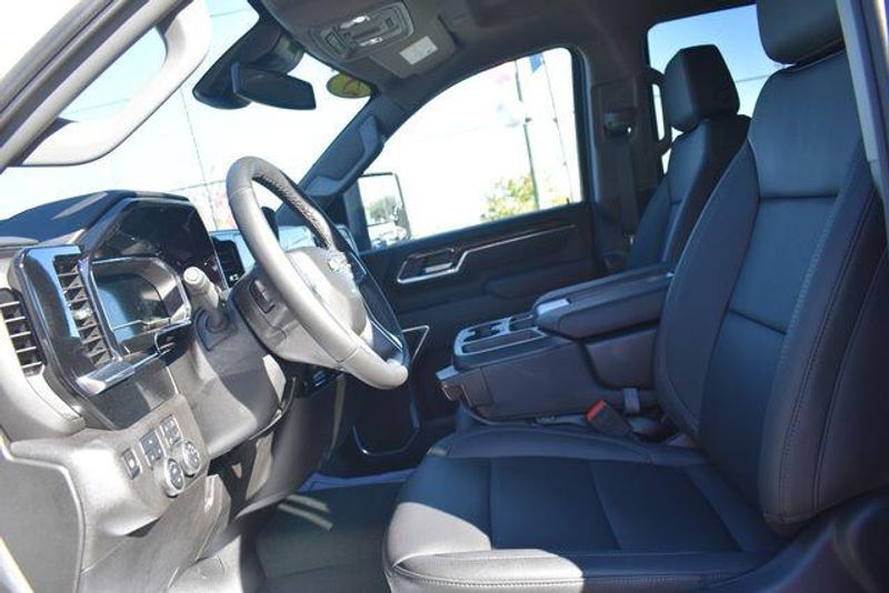 New 2025 Chevrolet Silverado 2500HD LTImage 27