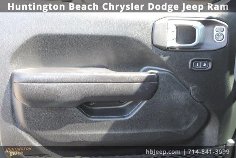 2021 Jeep Wrangler Unlimited Freedom EditionImage 10