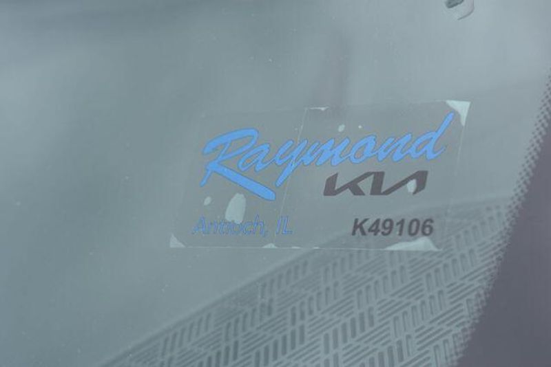 New 2026 Kia Carnival EXImage 38