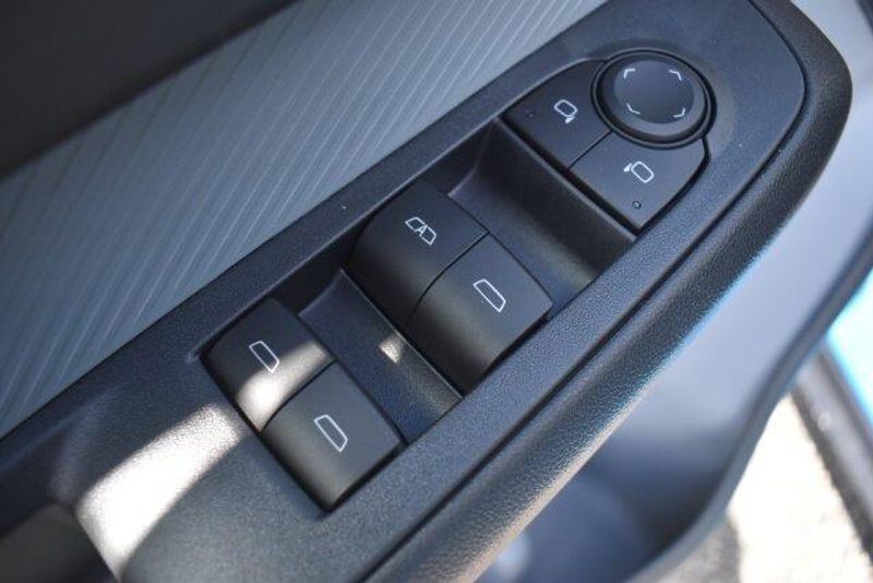 New 2027 Chevrolet Bolt EV LTImage 20