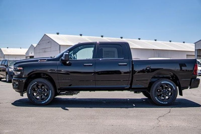 2025 RAM 2500 Big HornImage 4