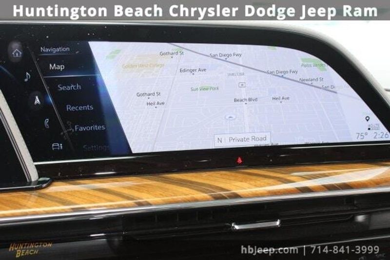 2023 Cadillac Escalade Sport PlatinumImage 32