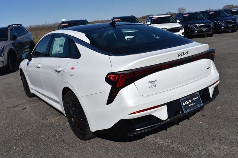 New 2026 Kia K5 GT-LineImage 6