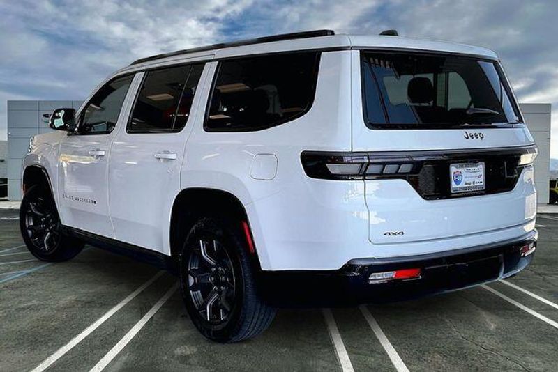 2026 Jeep Grand Wagoneer Limited Altitude 4x4Image 2