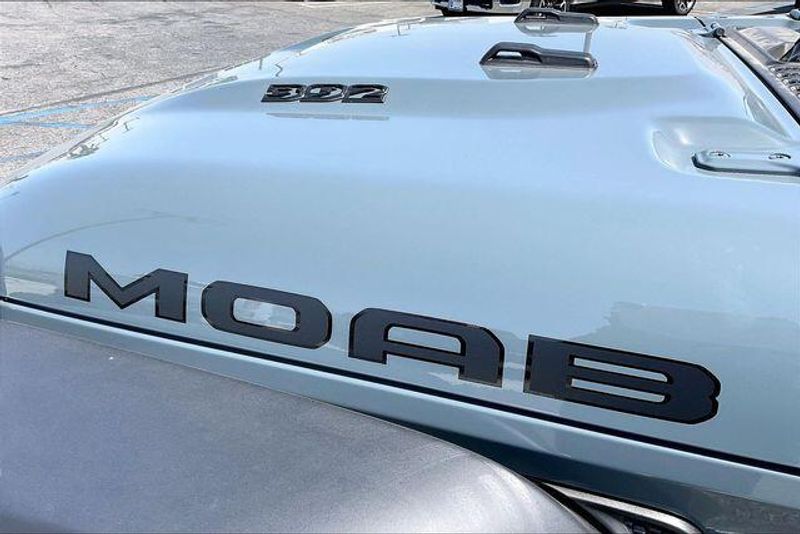 New 2026 Jeep Wrangler 4-door Moab 392Image 13