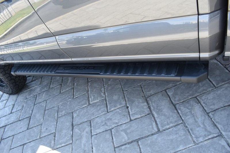 New 2025 Ford F-150 XLTImage 9